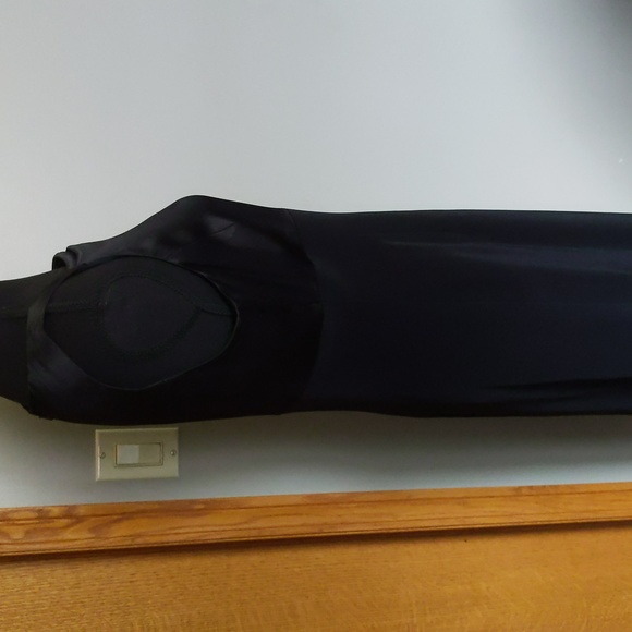 Precis Petite 90s Gown Set - Picture 11 of 16